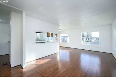 500 N Gilwood St #21, Carlton, OR 97111 - Photo 3