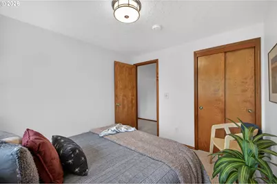 5615 SE Oak St, Portland, OR 97215 - Photo 27