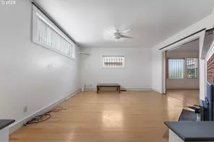 3403 NE Broadway St, Portland, OR 97232 - Photo 7