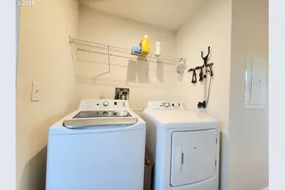 515 SE Sheridan Rd #6, Sheridan, OR 97378 - Photo 25