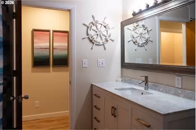 345 S Crestline Dr, Waldport, OR 97394 - Photo 17