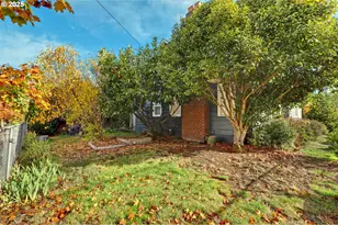 621 NE Ainsworth St, Portland, OR 97211 - Photo 25