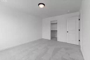 2263 SW Phyllis Pl, Gresham, OR 97080 - Photo 31