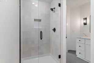 2263 SW Phyllis Pl, Gresham, OR 97080 - Photo 23