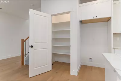 2263 SW Phyllis Pl, Gresham, OR 97080 - Photo 17