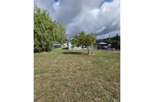 160 E Date St, Powers, OR 97466 - Photo 5