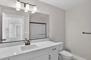 12188 SW Autumnview St, Tigard, OR 97224 - Photo 45