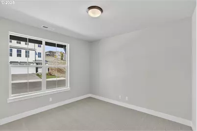 12188 SW Autumnview St, Tigard, OR 97224 - Photo 33