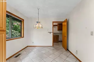17501 NE Clackamas St, Portland, OR 97230 - Photo 13