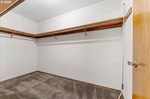 17501 NE Clackamas St, Portland, OR 97230 - Photo 17