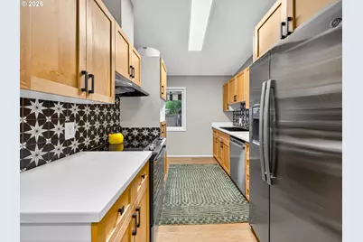 6903 Glen Echo Ave #B, Gladstone, OR 97027 - Photo 9