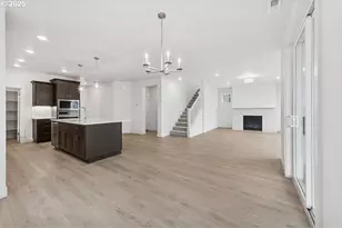 811 Misty Ln, Forest Grove, OR 97116 - Photo 9