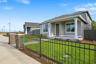6624 SE Kinnaman St, Hillsboro, OR 97123 - Photo 1