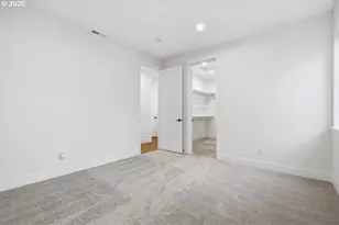 6624 SE Kinnaman St, Hillsboro, OR 97123 - Photo 15