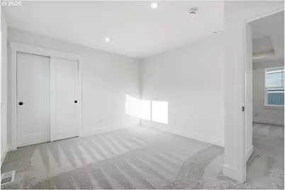 6624 SE Kinnaman St, Hillsboro, OR 97123 - Photo 27