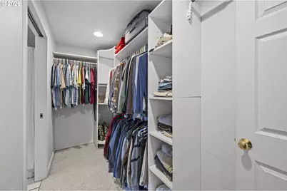 2846 SE 131st Ave, Portland, OR 97236 - Photo 13