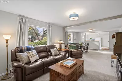 2846 SE 131st Ave, Portland, OR 97236 - Photo 5