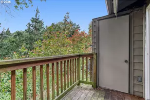 11355 SW Springwood Dr, Portland, OR 97223 - Photo 23