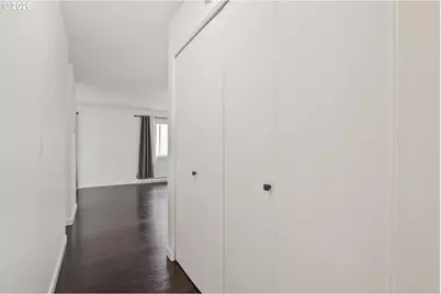 11355 SW Springwood Dr, Portland, OR 97223 - Photo 7