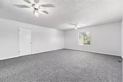 23173 SE Highway 212, Damascus, OR 97089 - Photo 33
