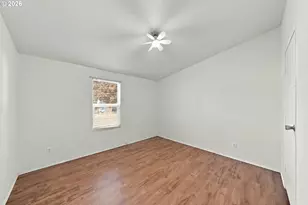 550 S State St, Sutherlin, OR 97479 - Photo 23