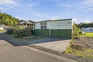 550 S State St, Sutherlin, OR 97479 - Photo 3