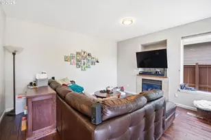 10140 SW Molly Ct, Portland, OR 97223 - Photo 7