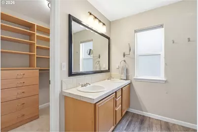 10140 SW Molly Ct, Portland, OR 97223 - Photo 11