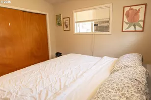 509 NW Elwood Dr, Winston, OR 97496 - Photo 21