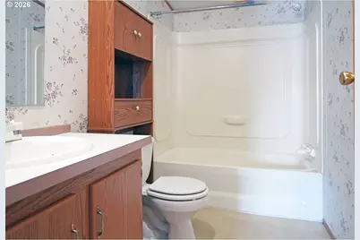 1709 NE 78th St #20, Vancouver, WA 98665 - Photo 9
