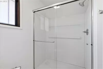 15306 SE Harrison St, Portland, OR 97233 - Photo 31