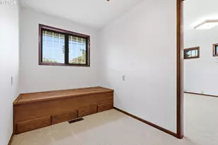15306 SE Harrison St, Portland, OR 97233 - Photo 17