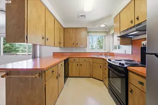 36926 Edgehill Rd, Springfield, OR 97478 - Photo 13