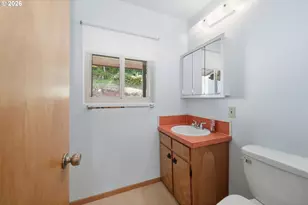 36926 Edgehill Rd, Springfield, OR 97478 - Photo 17