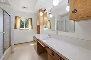 36926 Edgehill Rd, Springfield, OR 97478 - Photo 27