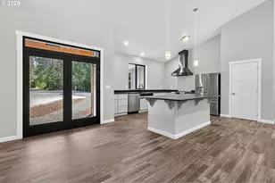 88390 Bellevue Dr, Florence, OR 97439 - Photo 5