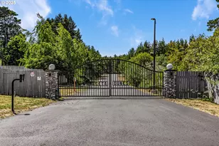 88390 Bellevue Dr, Florence, OR 97439 - Photo 7