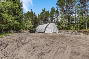 88390 Bellevue Dr, Florence, OR 97439 - Photo 45