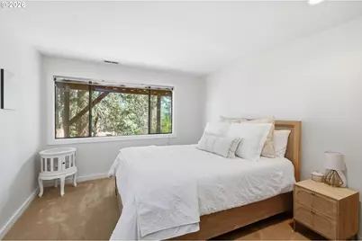 784 Brookside Dr, Eugene, OR 97405 - Photo 23