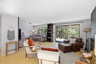 784 Brookside Dr, Eugene, OR 97405 - Photo 7