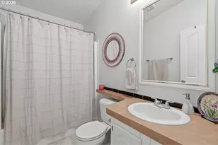 1000 S McKern Ct, Newberg, OR 97132 - Photo 23