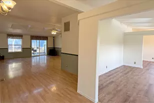 90750 Hill Rd, Springfield, OR 97478 - Photo 7