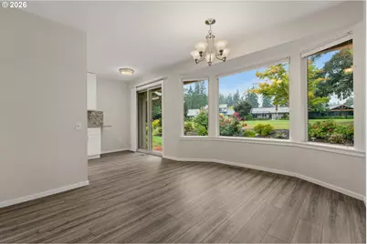 15715 SW Oakhill Ln, Portland, OR 97224 - Photo 9