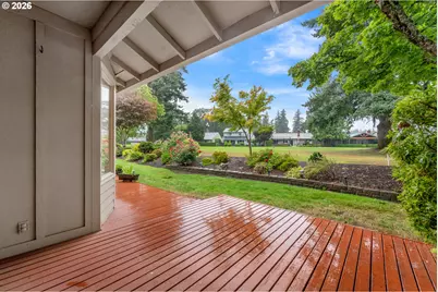 15715 SW Oakhill Ln, Portland, OR 97224 - Photo 25