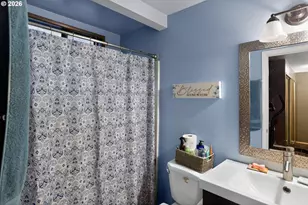 2075 SW 209th Ct, Beaverton, OR 97003 - Photo 17