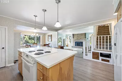 82044 Mahr Ln, Creswell, OR 97426 - Photo 5