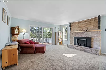 82044 Mahr Ln, Creswell, OR 97426 - Photo 15