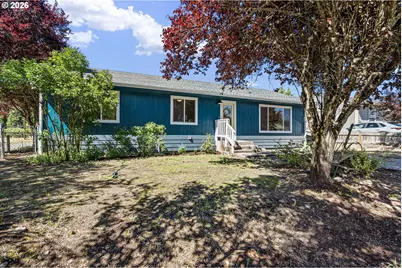 48433 Jasper Dr, Oakridge, OR 97463 - Photo 3