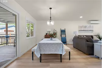 48433 Jasper Dr, Oakridge, OR 97463 - Photo 11
