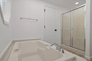 11201 NW 3rd Ave, Vancouver, WA 98685 - Photo 19